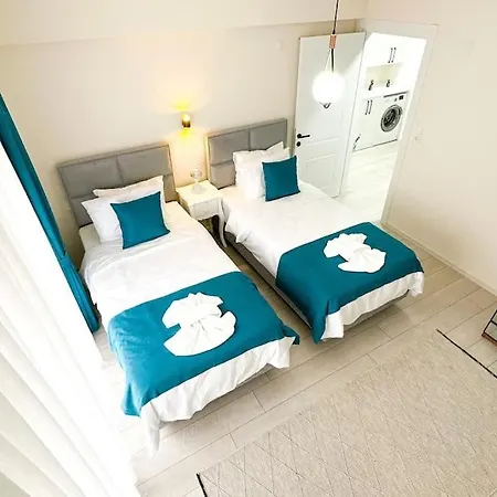 Goel Villalari Villa