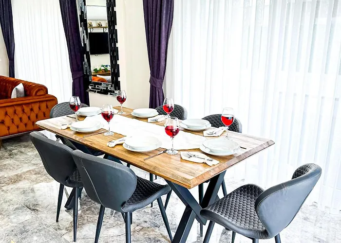 Goel Villalari Villa