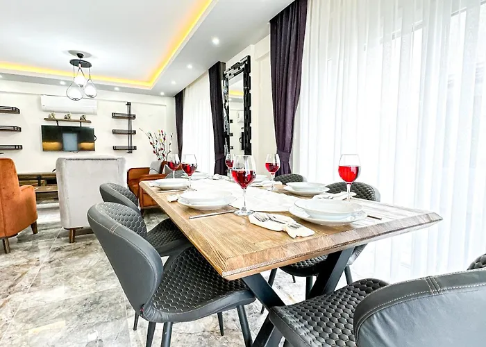 Goel Villalari Villa *