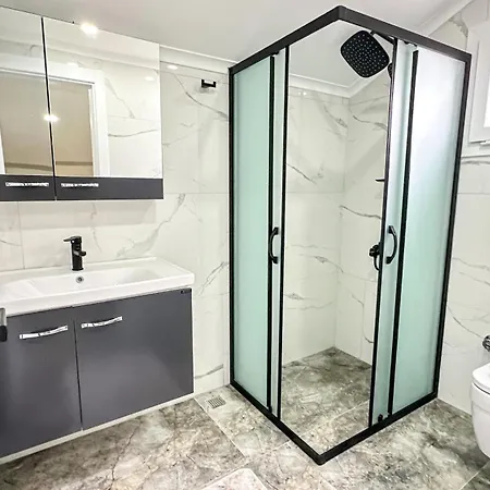 Goel Villalari 빌라 페티예